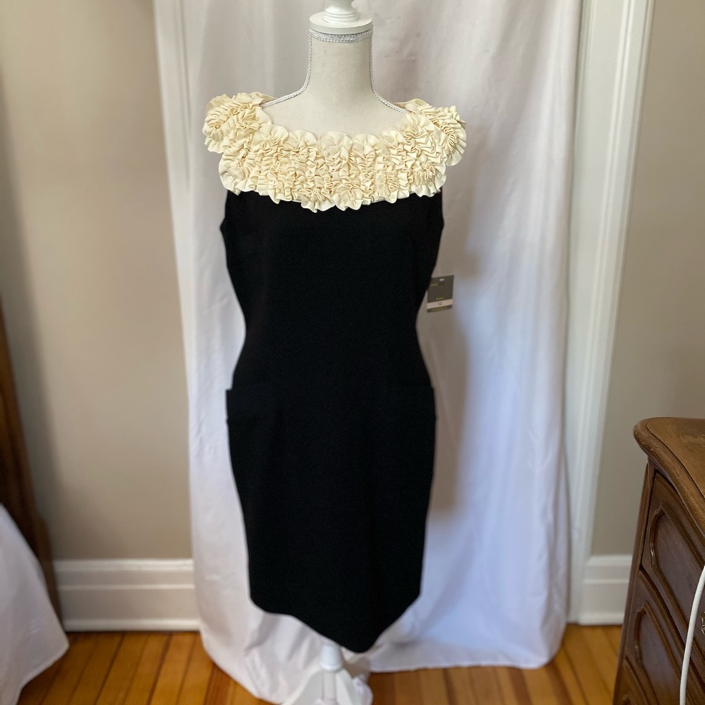Taylor Ruffle Top Dress - Picture 1 of 6